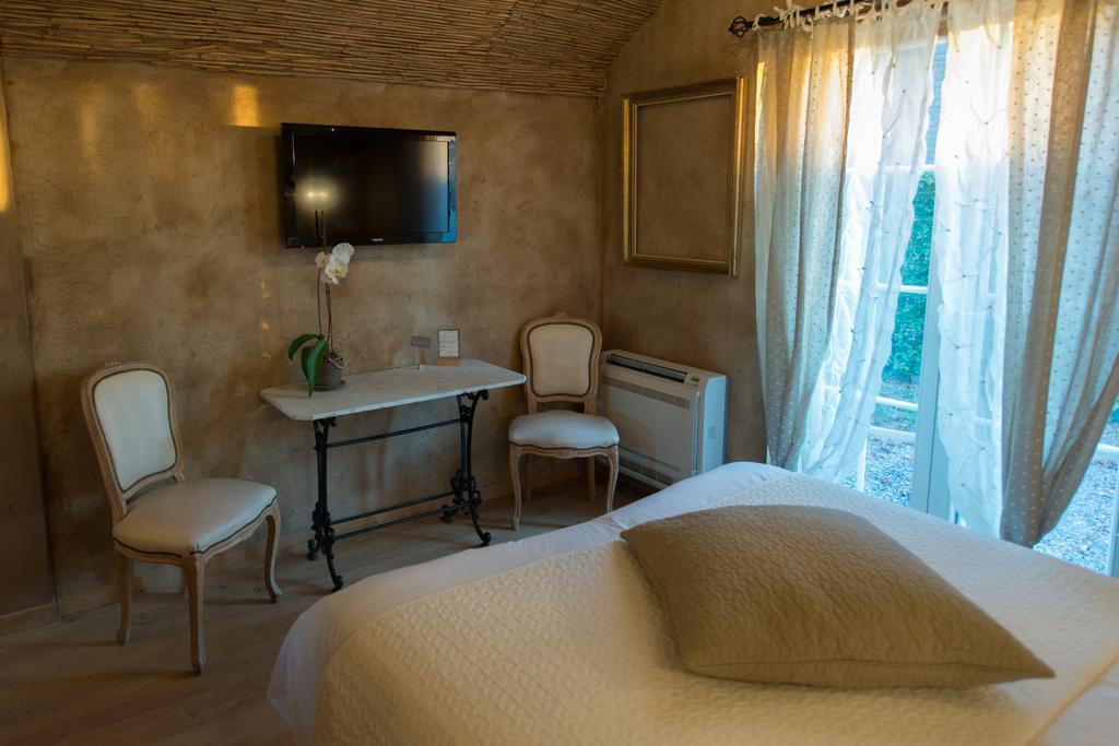 Les Chambres Du Vivier, Chambres D'Hotes Et Gite - A 100M - 더뷔 객실 사진