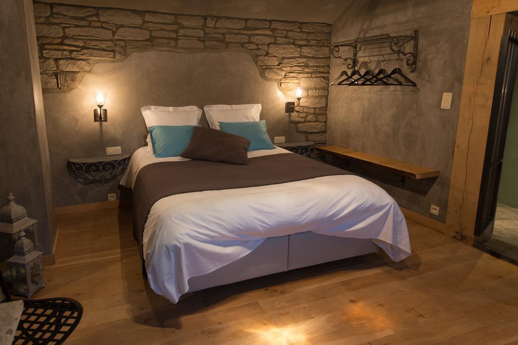 Les Chambres Du Vivier, Chambres D'Hotes Et Gite - A 100M - 더뷔 객실 사진